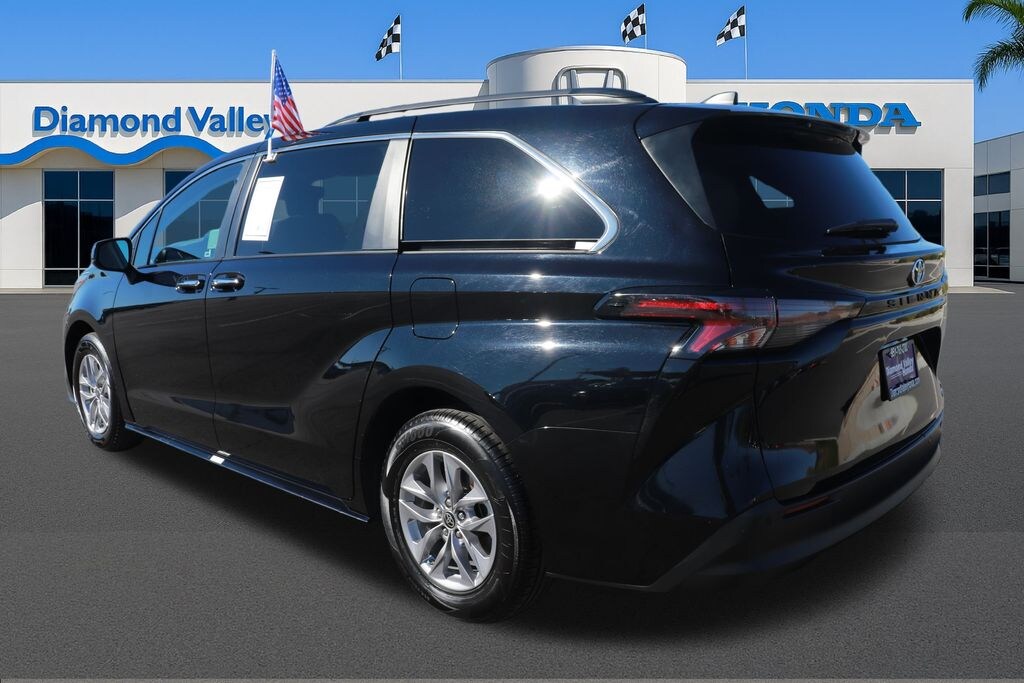 Used 2023 Toyota Sienna XLE Van Passenger Van