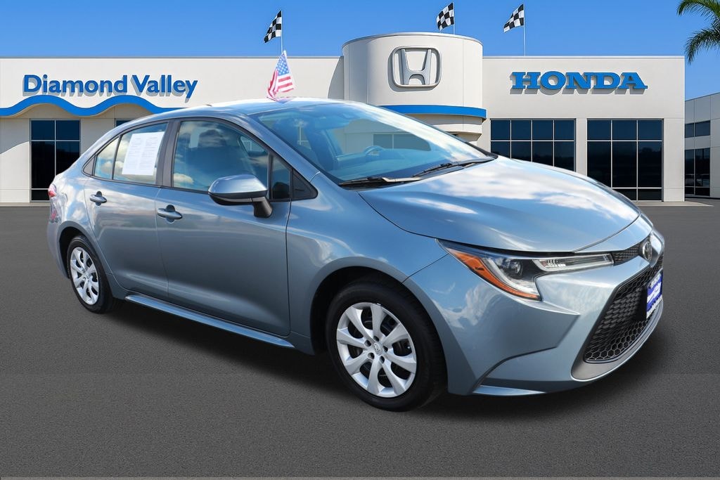 Used 2022 Toyota Corolla LE Sedan