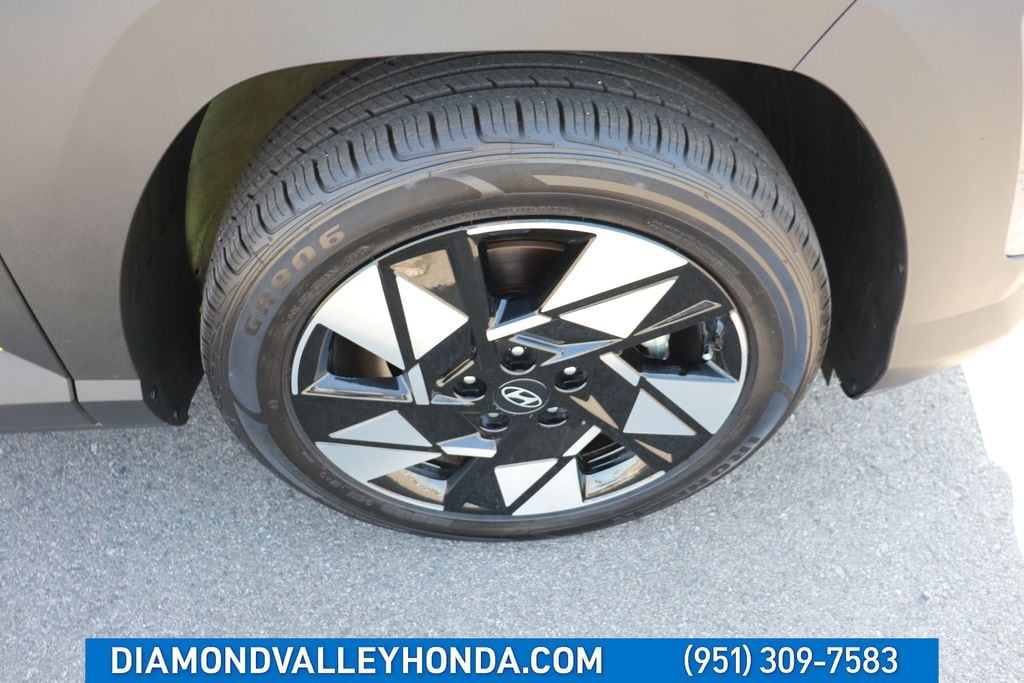 2025 Hyundai Kona SEL - Photo 25