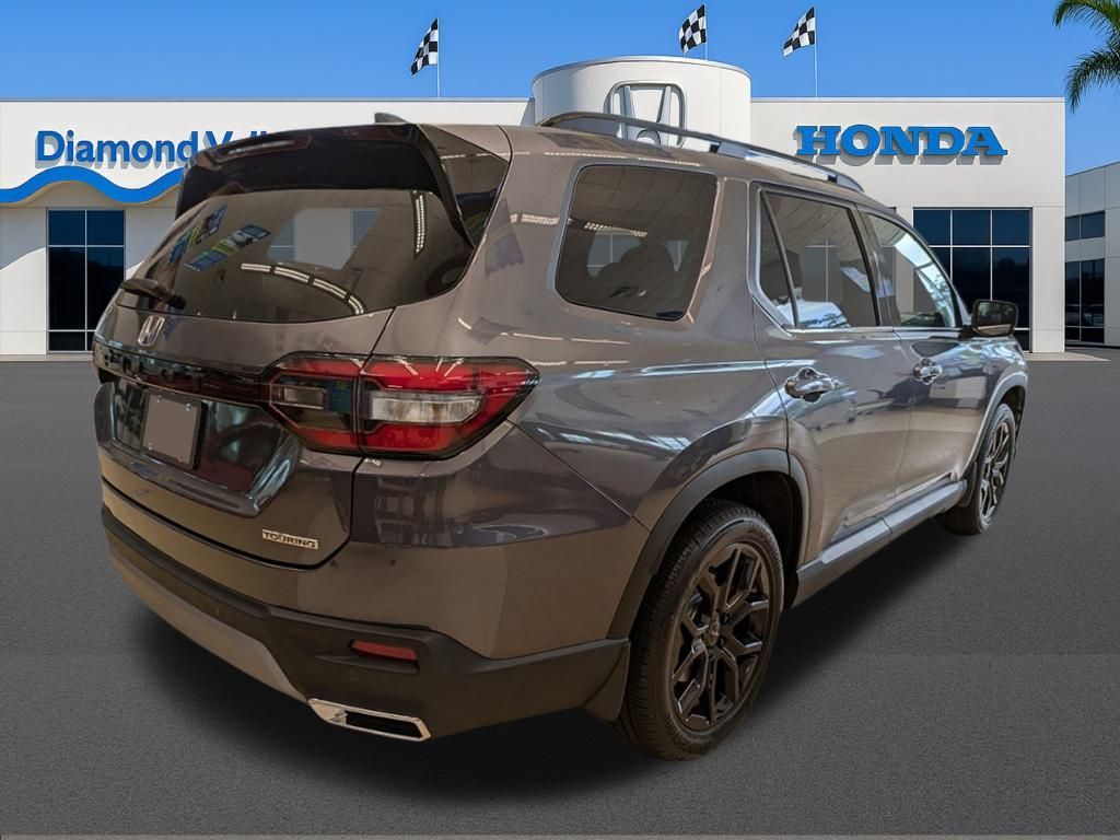 2025 Honda Pilot Touring photo 3