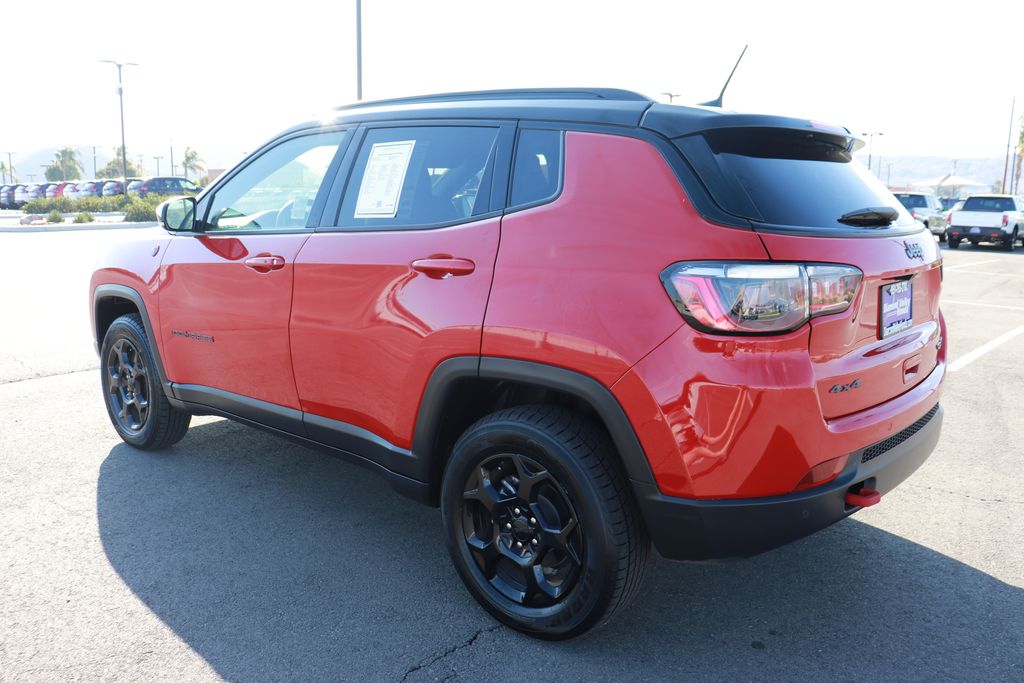 2023 Jeep Compass Trailhawk photo 3