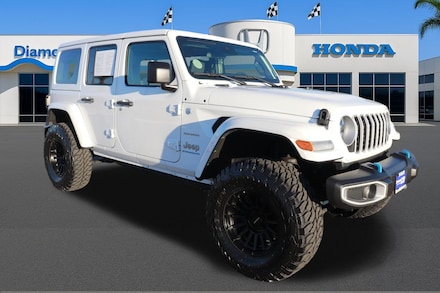 2024 Jeep Wrangler 4xe Sahara SUV
