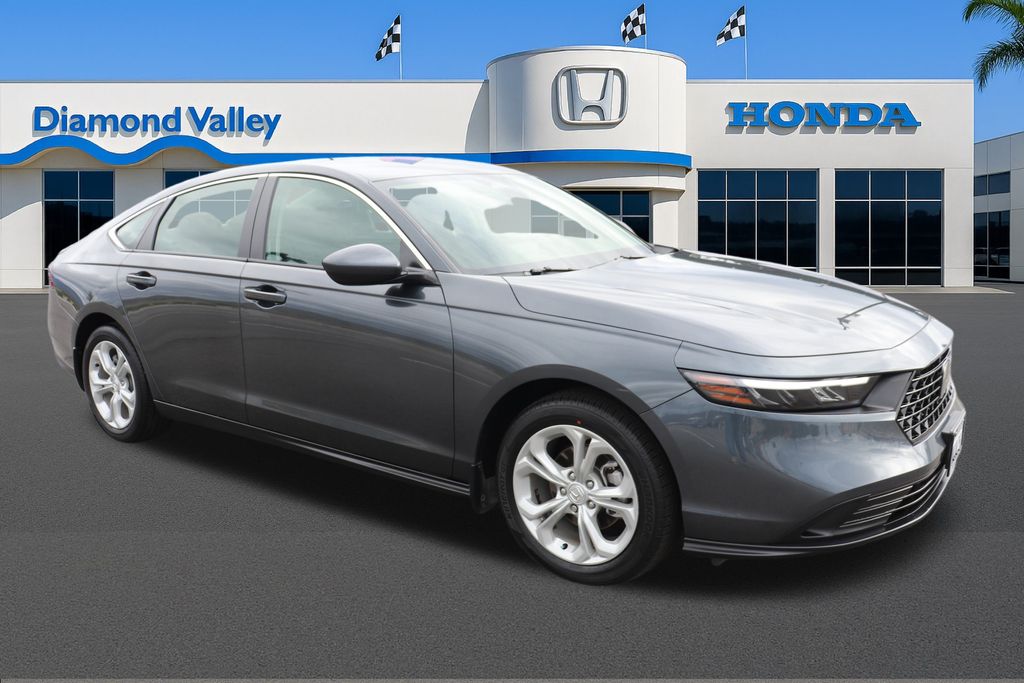 2024 Honda Accord LX's photo