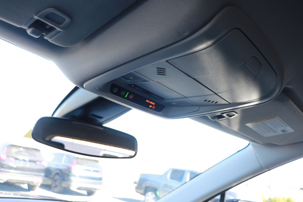 2025 Chevrolet Blazer 2LT - Photo 27