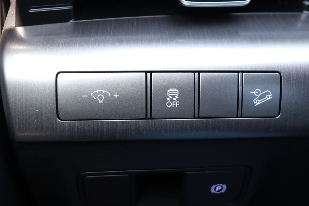 2025 Hyundai Kona SEL - Photo 22