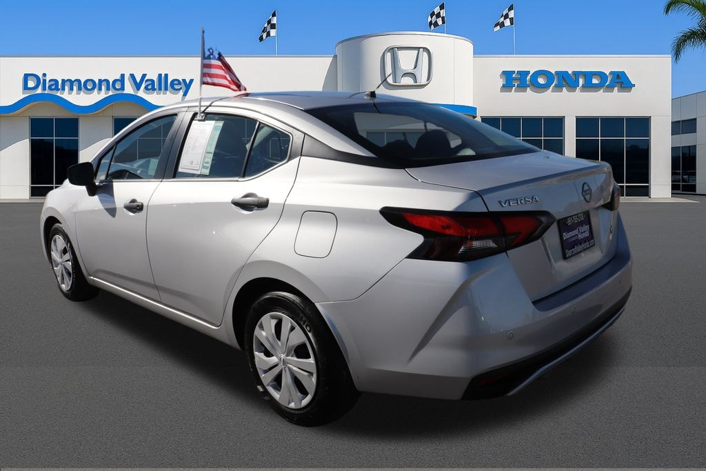 Used 2024 Nissan Versa 1.6 S Sedan