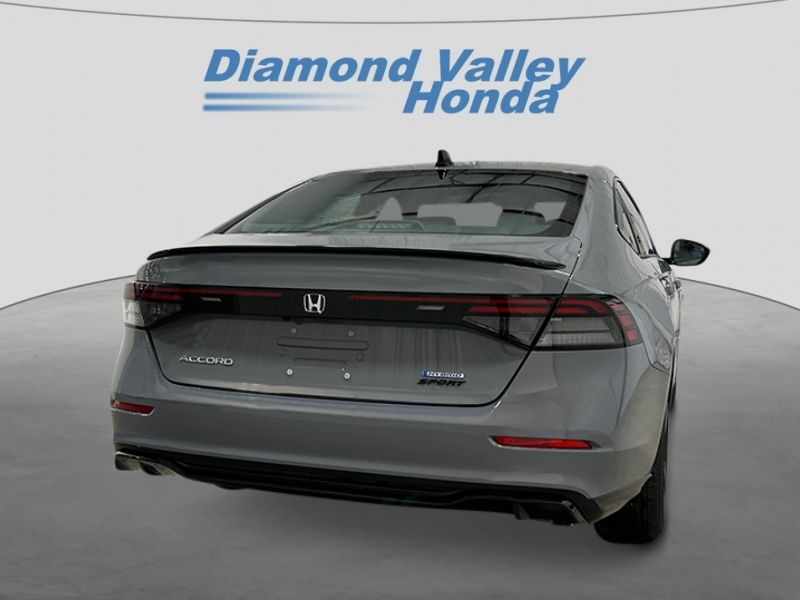 2025 Honda Accord Hybrid Sport-L photo 3