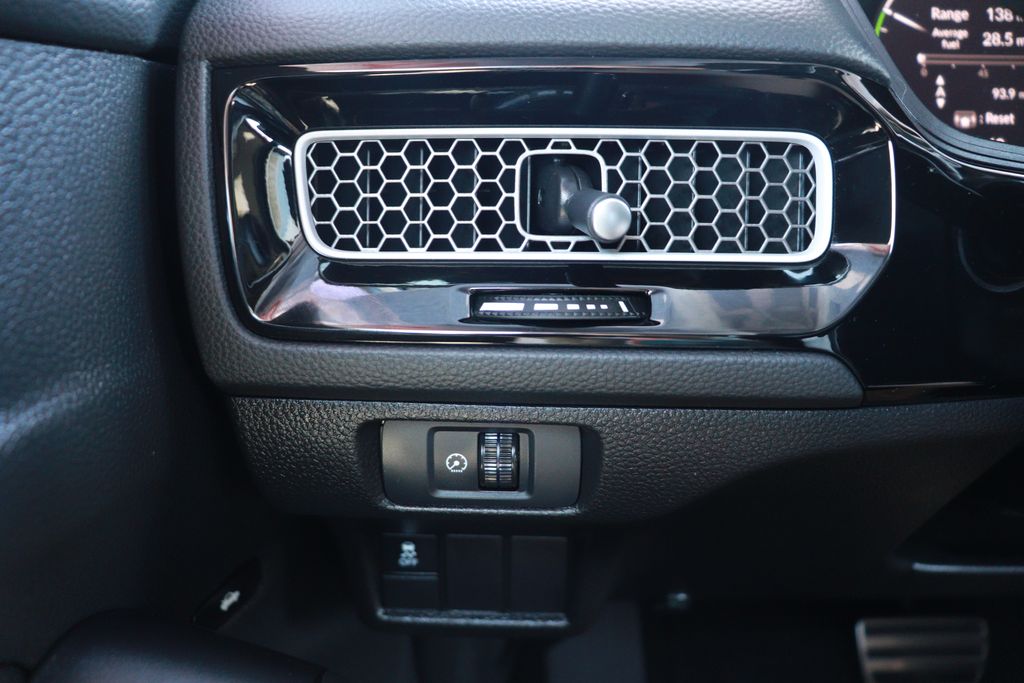 2025 Honda Civic Sport - Photo 27
