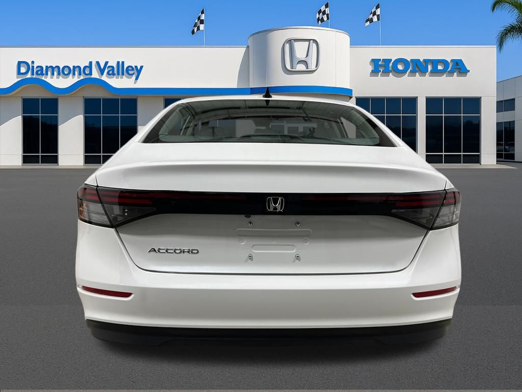 2025 Honda Accord SE photo 4