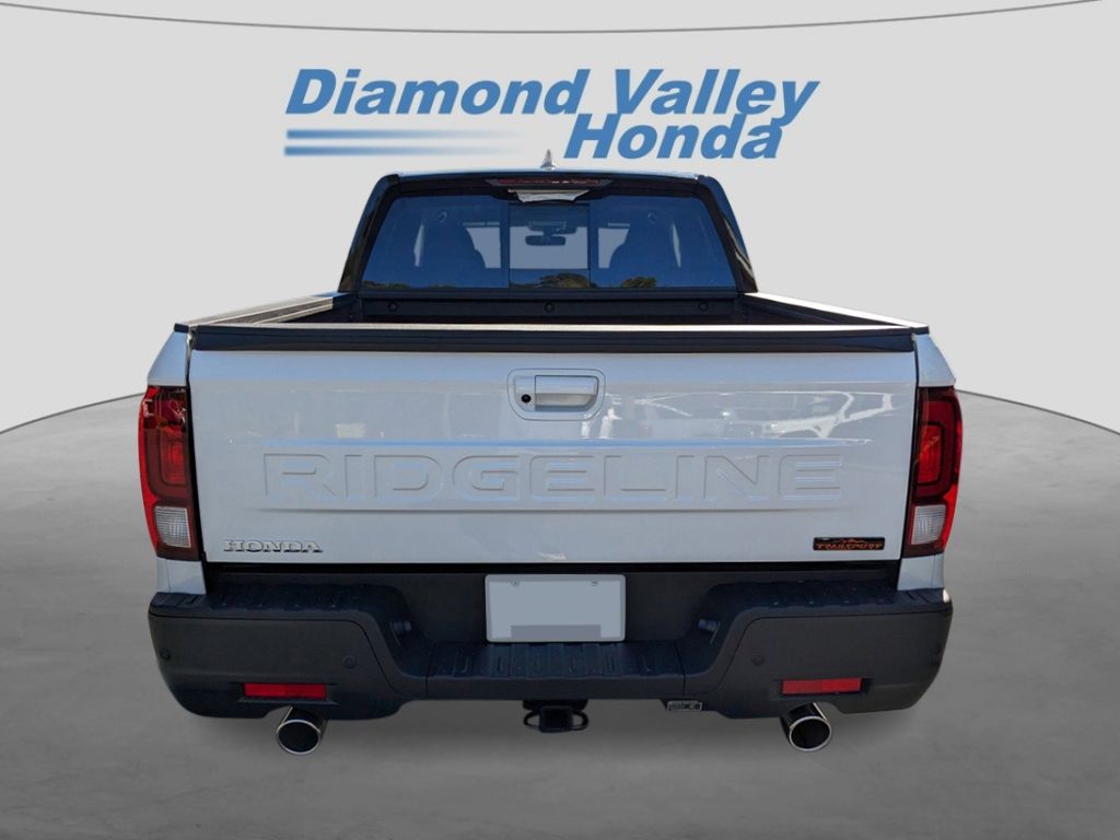 2025 Honda Ridgeline TrailSport photo 2