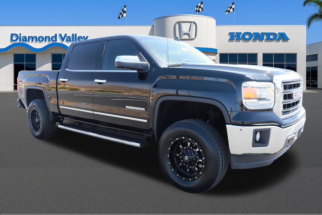 2015 GMC Sierra 2WD Crew Cab SLT SWB's photo