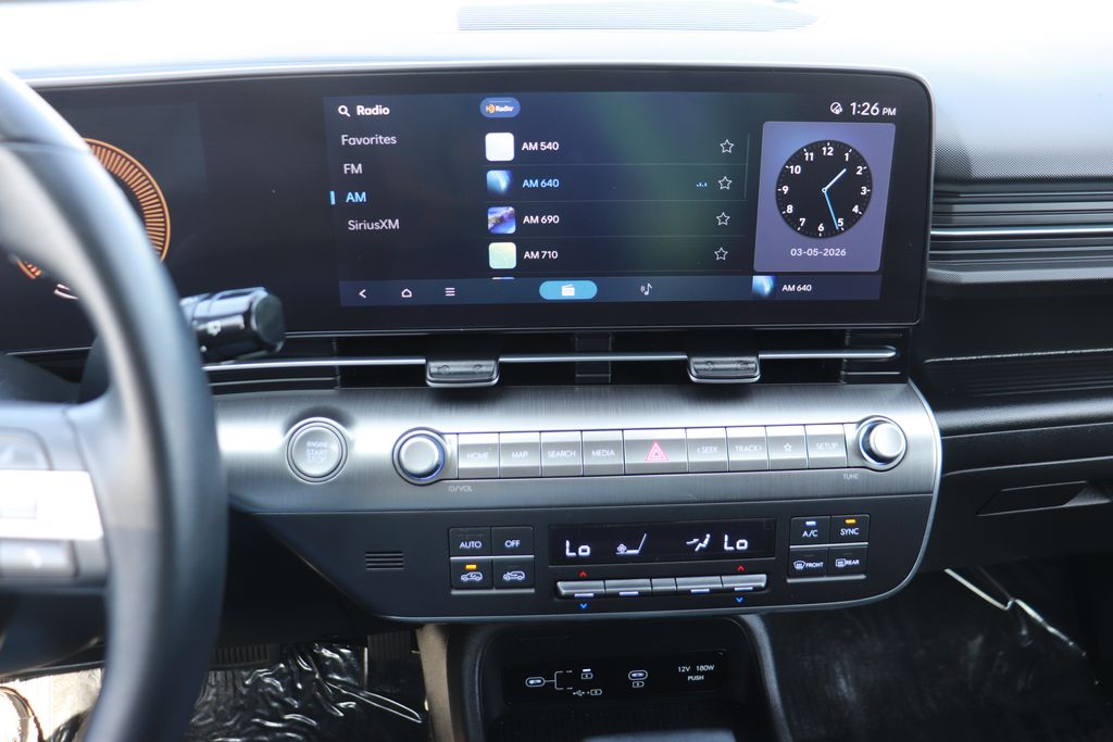 2025 Hyundai Kona SEL - Photo 14