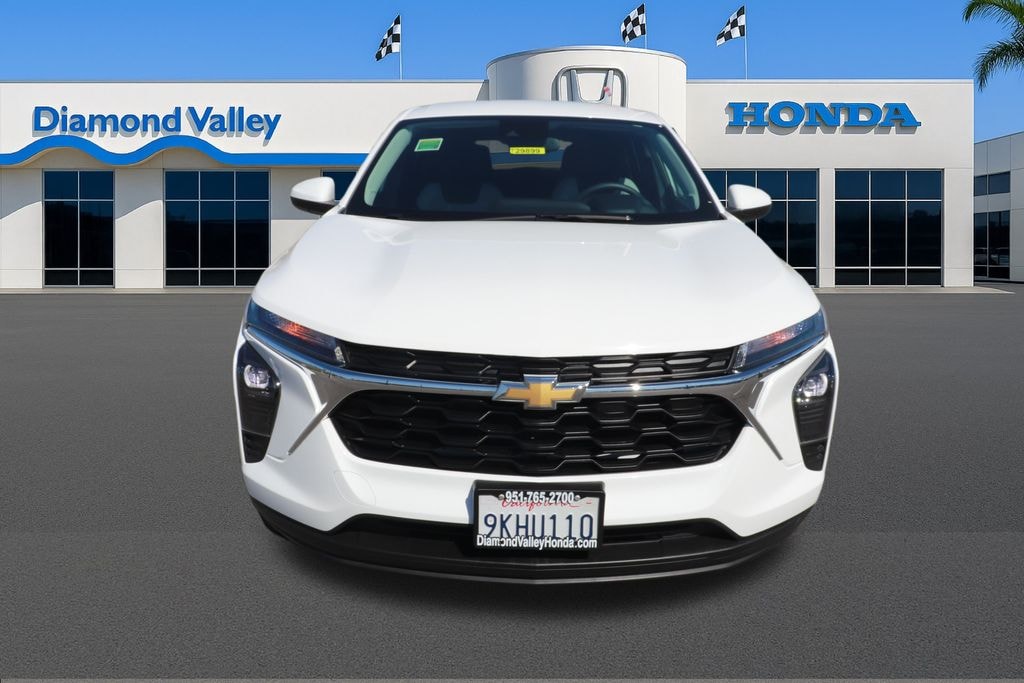 Used 2024 Chevrolet Trax LS SUV