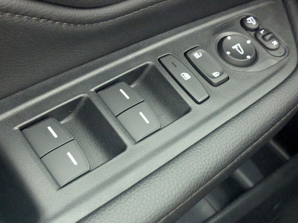 2026 Honda Odyssey Elite - Photo 11