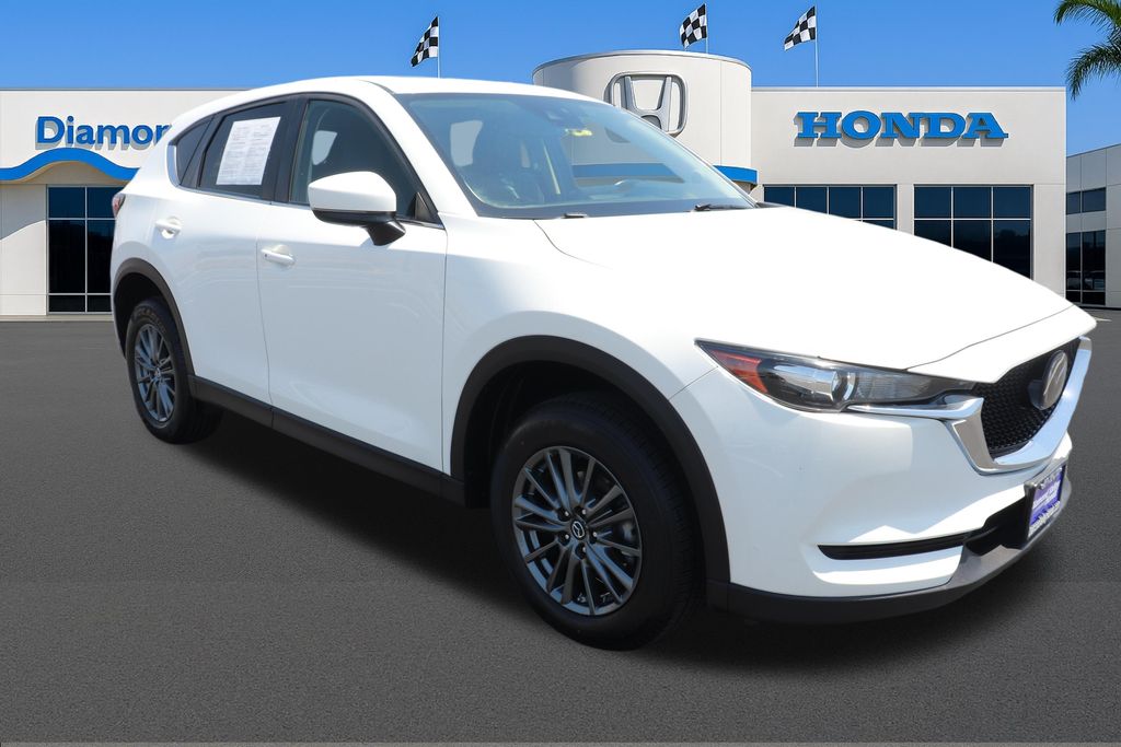 2020 Mazda CX-5 Touring Auto's photo