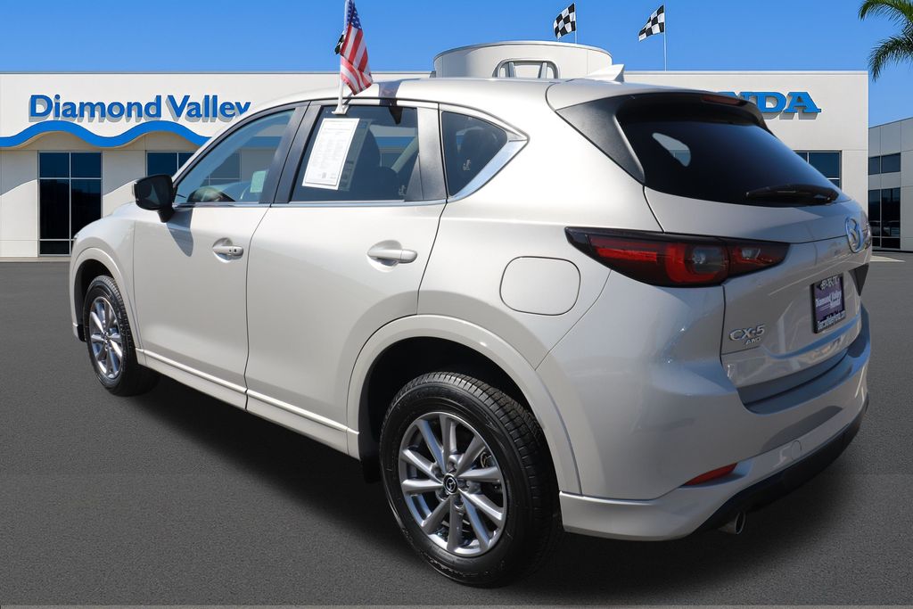 2025 Mazda CX-5 2.5 Select photo 4