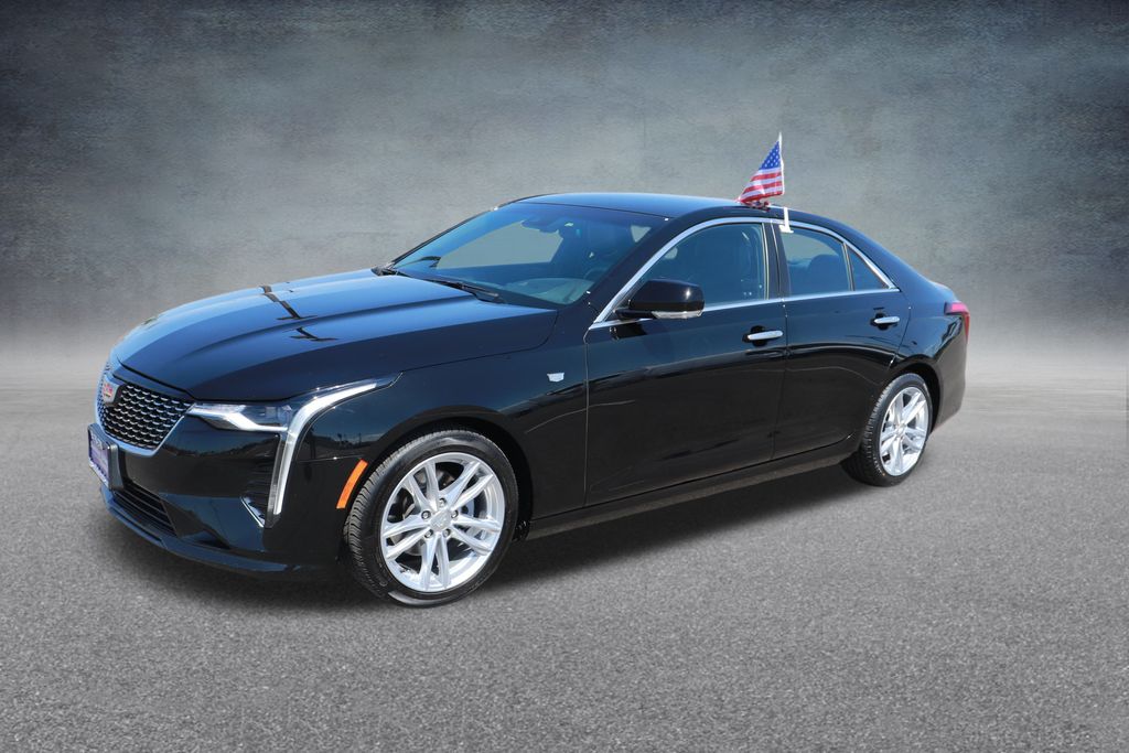 2024 Cadillac CT4 Luxury photo 3