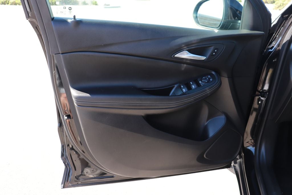 2025 Buick Encore GX Preferred - Photo 8