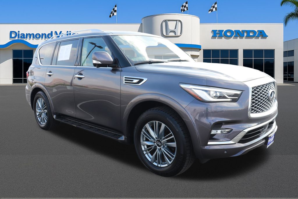 2022 INFINITI QX80's photo