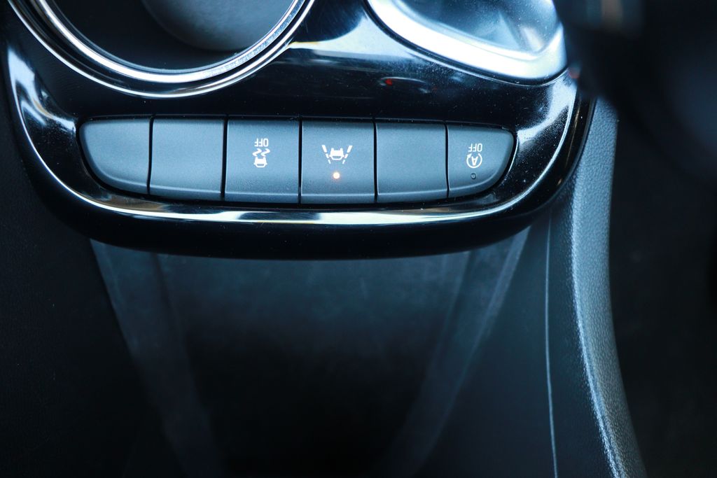 2025 Buick Encore GX Preferred - Photo 16