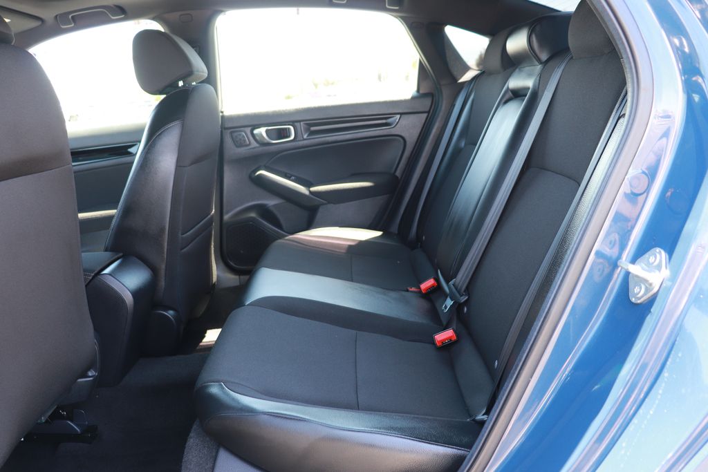 2025 Honda Civic Sport - Photo 14