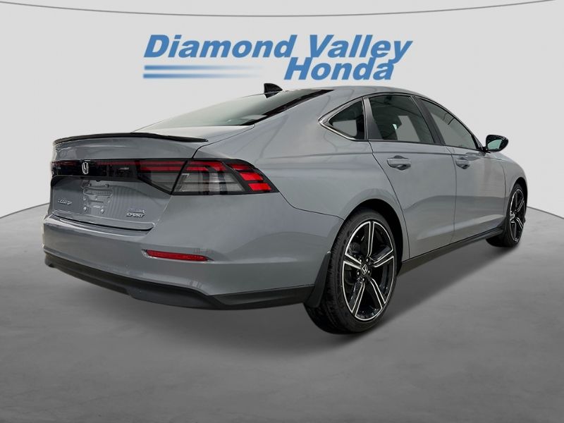 2025 Honda Accord Hybrid Sport photo 2