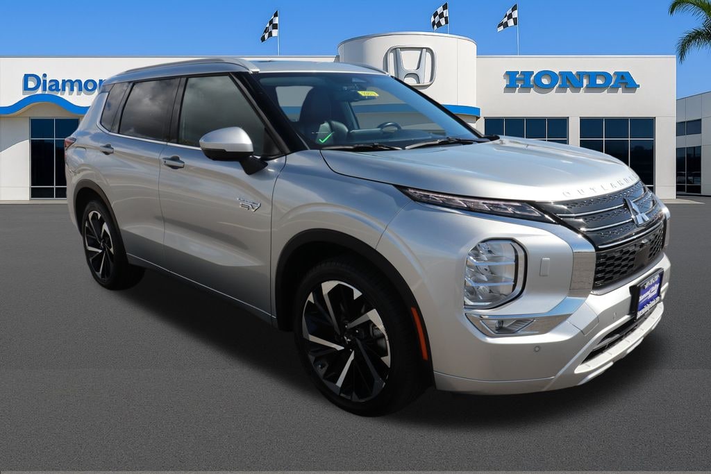 Used 2024 Mitsubishi Outlander PHEV SEL SUV
