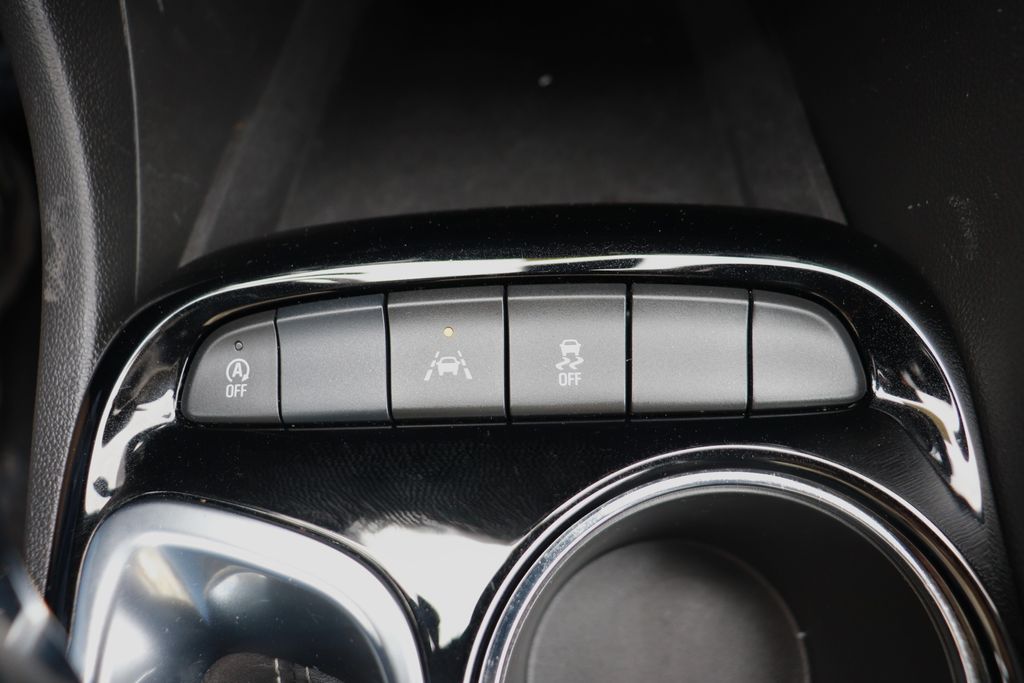 2025 Buick Encore GX Preferred - Photo 17