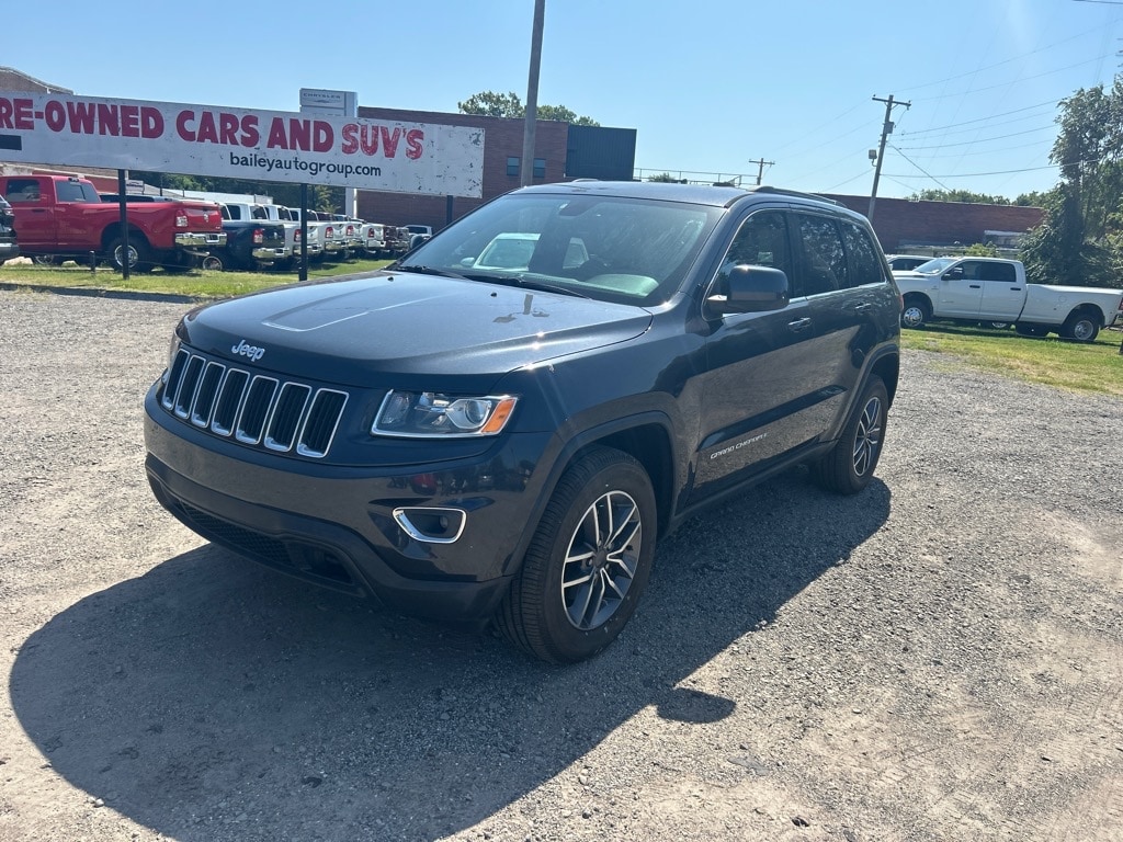 Used 2015 Jeep Grand Cherokee Laredo E with VIN 1C4RJFAG9FC133799 for sale in Okmulgee, OK