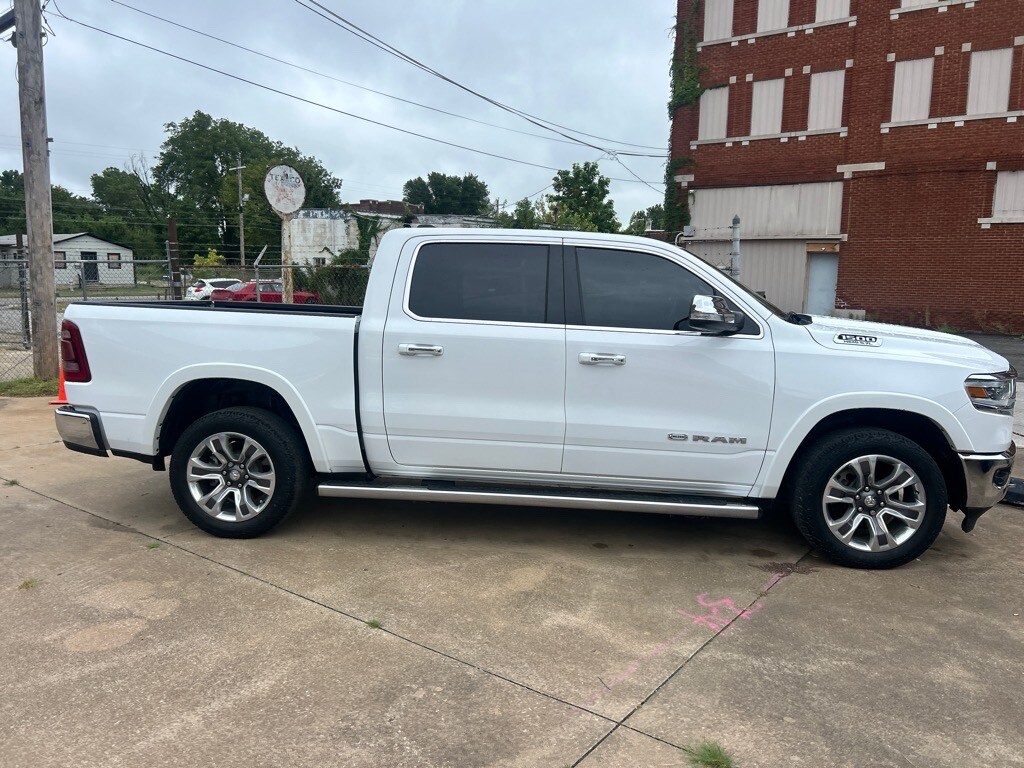 2020 Ram 1500 Laramie Longhorn photo 3