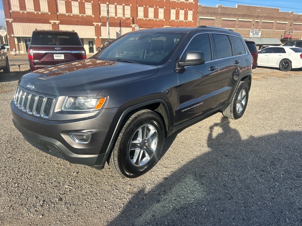 Used 2016 Jeep Grand Cherokee Laredo E with VIN 1C4RJFAG4GC414216 for sale in Okmulgee, OK