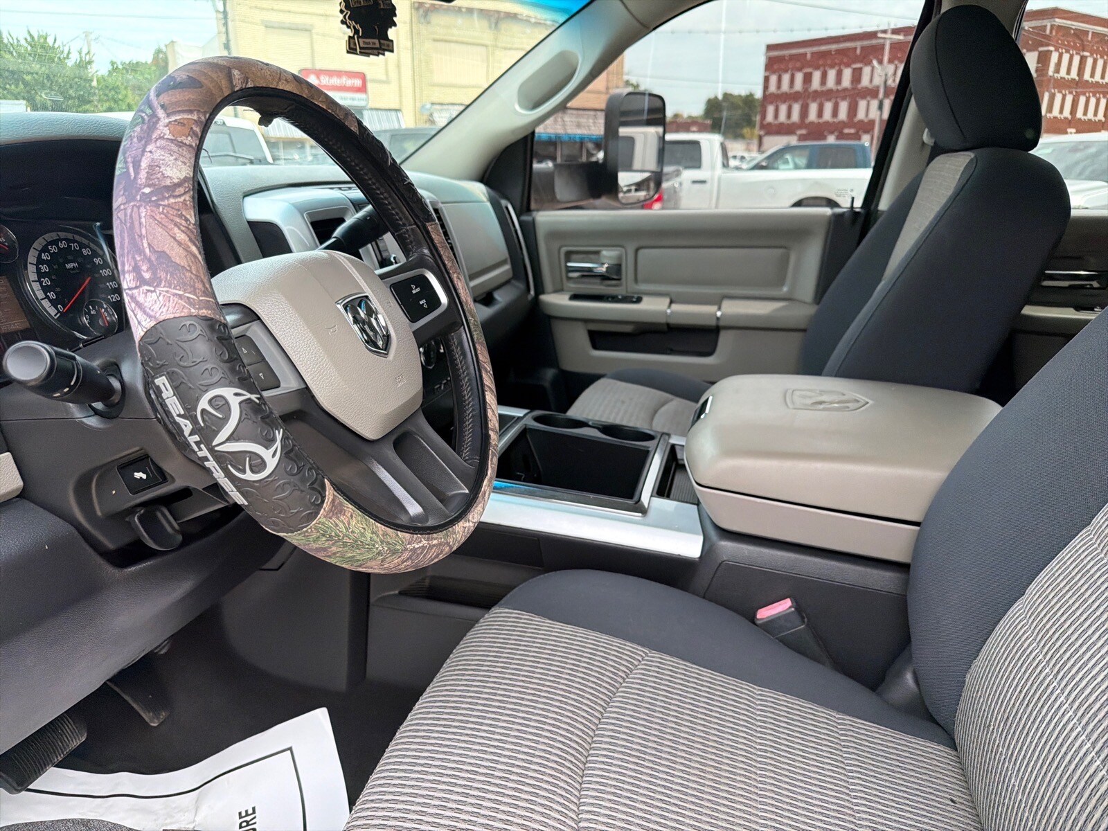 2010 RAM Ram 2500 Pickup SLT - Photo 8
