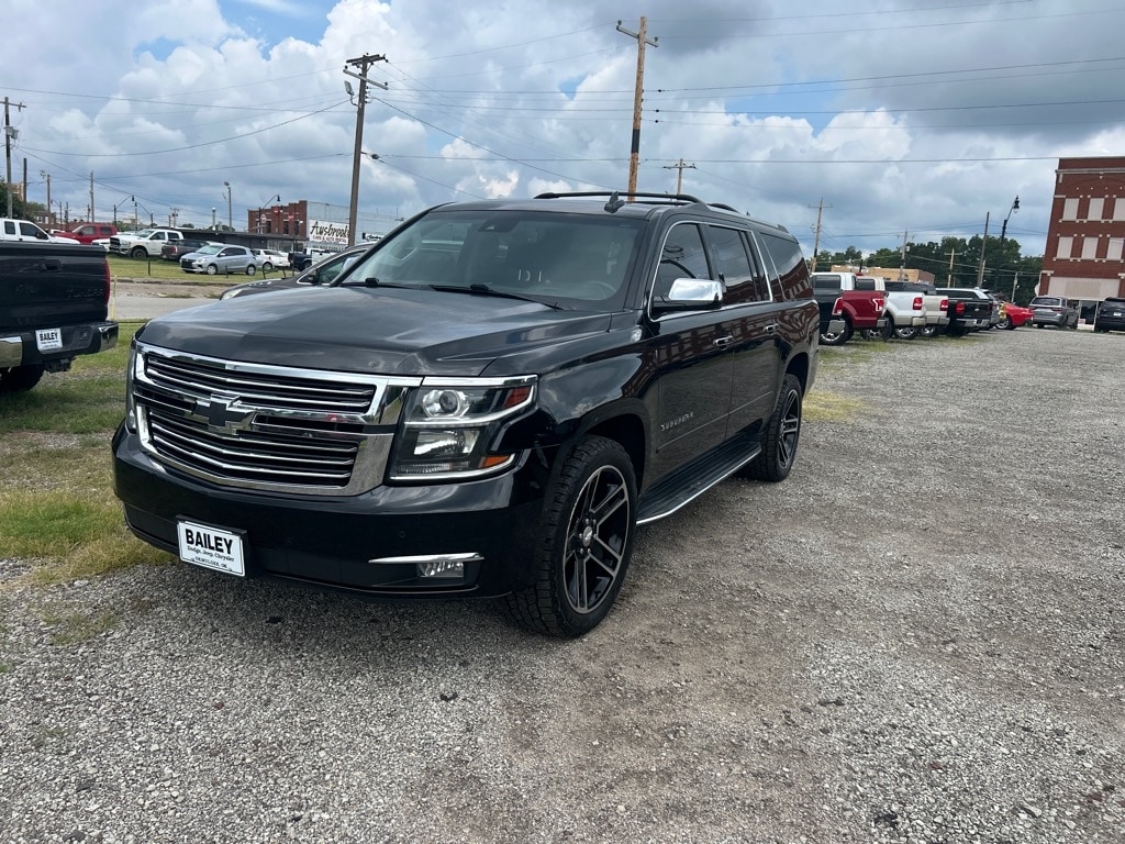 Used 2017 Chevrolet Suburban Premier with VIN 1GNSKJKC3HR200224 for sale in Okmulgee, OK