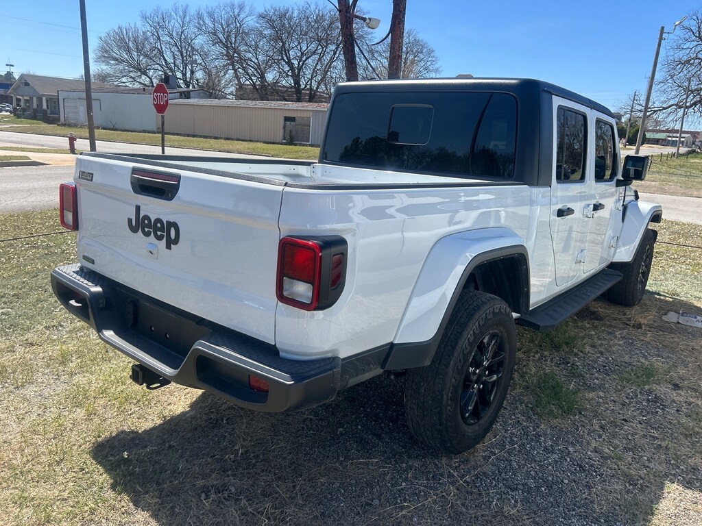 Used 2023 Jeep Gladiator Sport S 4x4 Sport S Crew Cab 5.0 ft. SB
