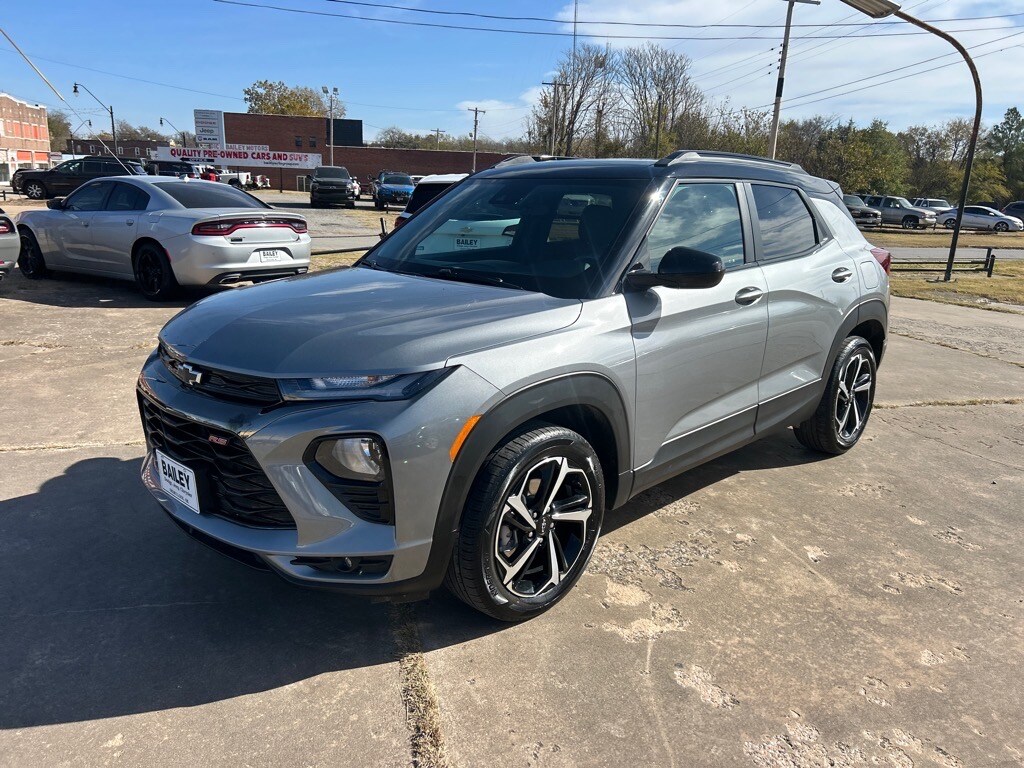 2023 Chevrolet Trailblazer RS photo 2