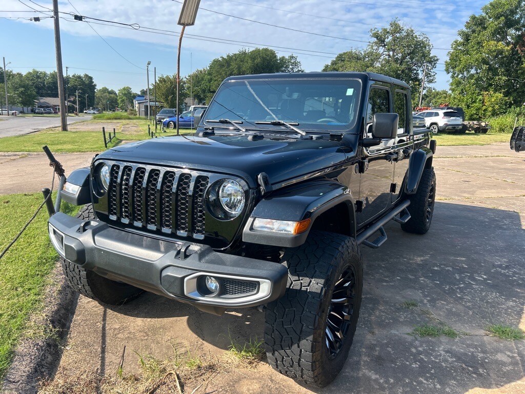 2023 Jeep Gladiator Sport photo 2