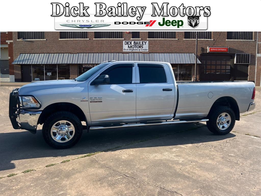 Used 2018 Ram 2500 Tradesman 4x4 Tradesman Crew Cab 8 ft. LB Pickup