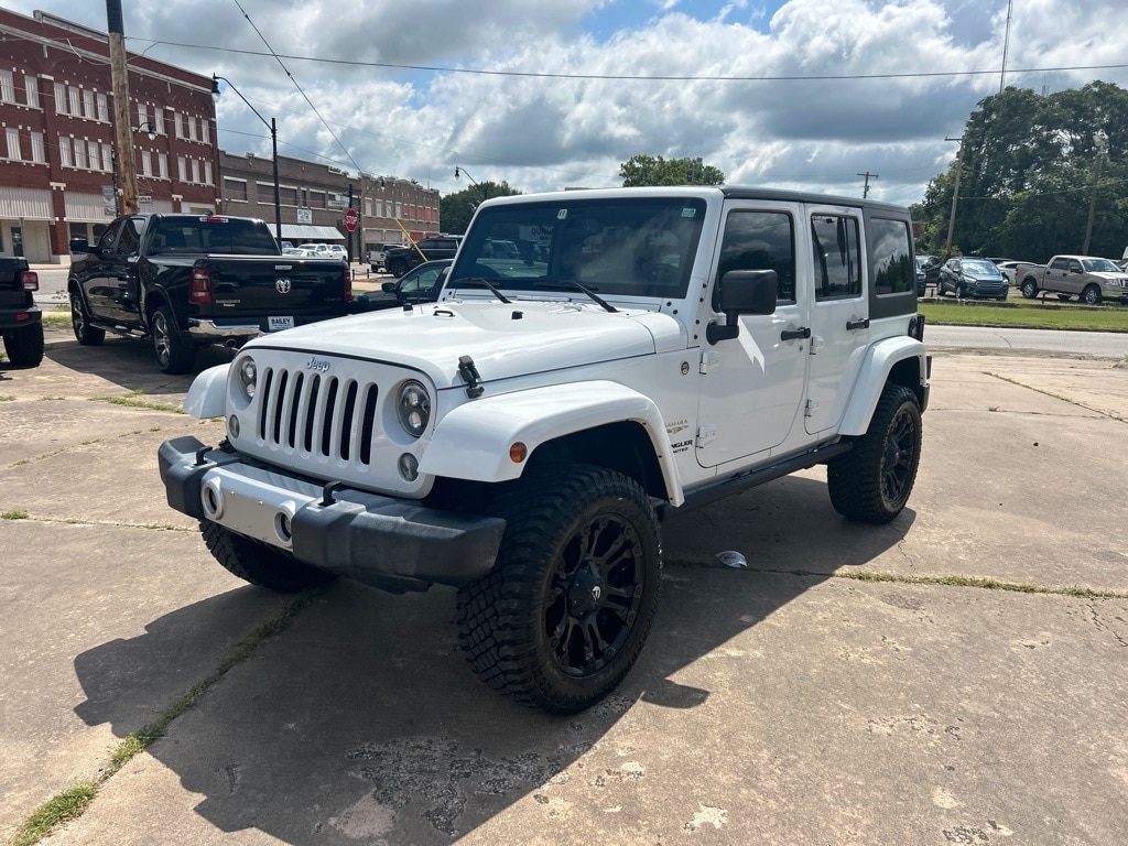 Used 2015 Jeep Wrangler Unlimited Sahara with VIN 1C4HJWEG3FL599959 for sale in Okmulgee, OK