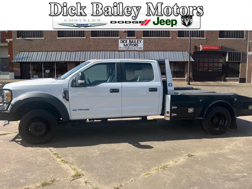 Used 2018 Ford F-450 Super Duty XL 4x4 XL Crew Cab 8 ft. LB DRW Pickup