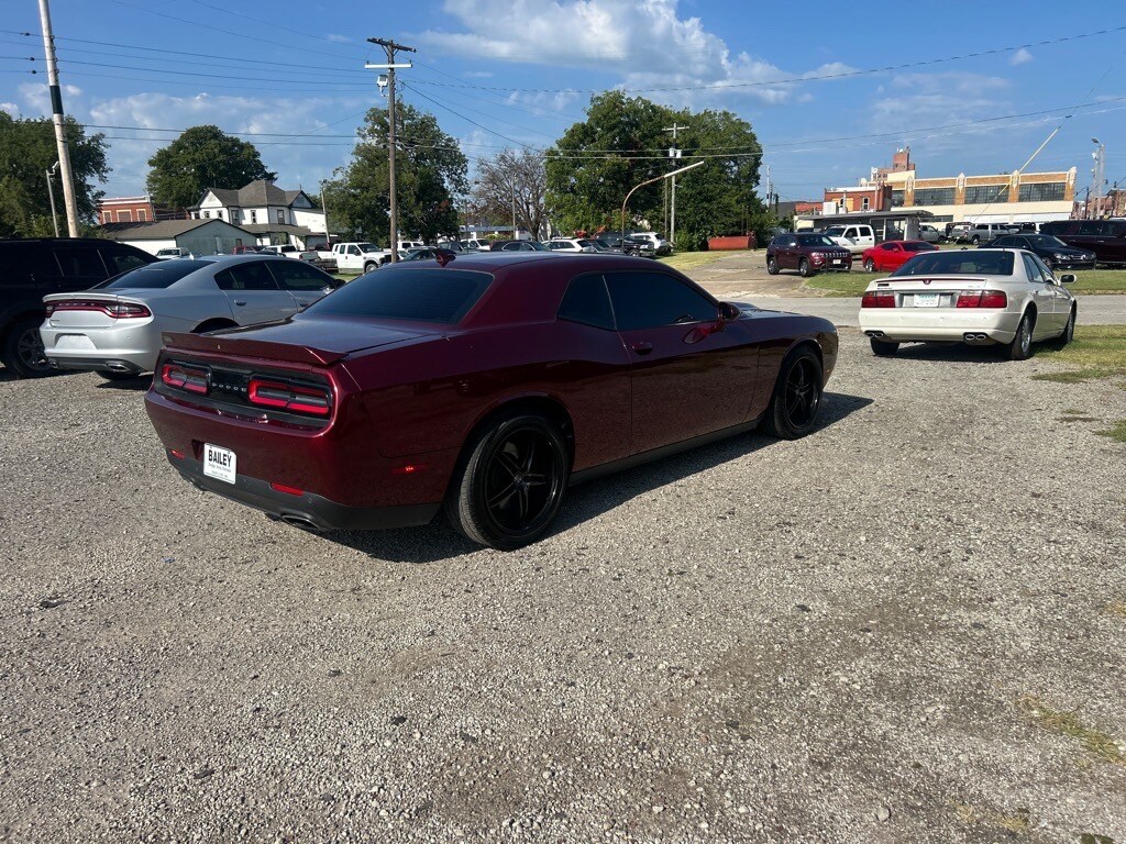 2019 Dodge Challenger GT photo 4