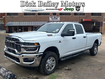 2025 Ram 2500 TRADESMAN CREW CAB 4X4 8' BOX Pickup