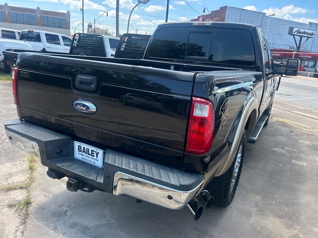 Used 2013 Ford F-250 Super Duty Lariat 4x4 Lariat Crew Cab 6.8 ft. SB Pickup