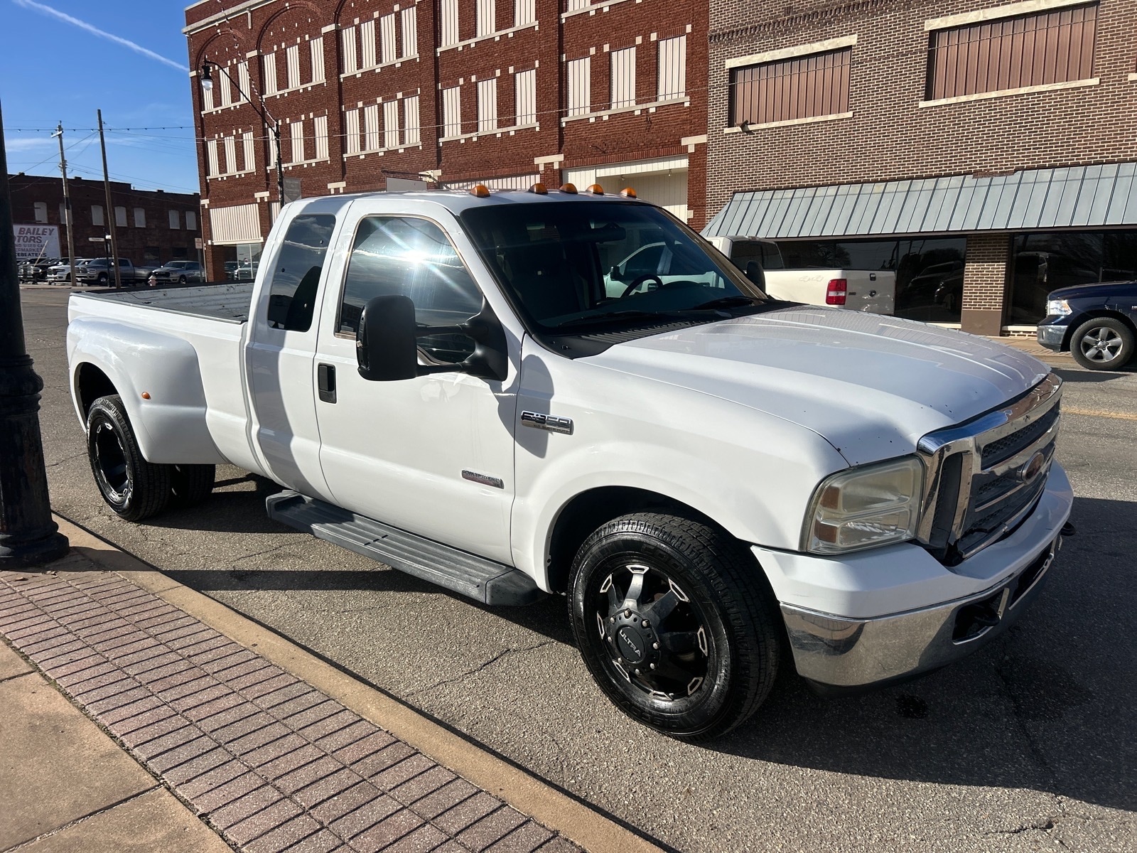 2006 Ford F-350 Super Duty XL