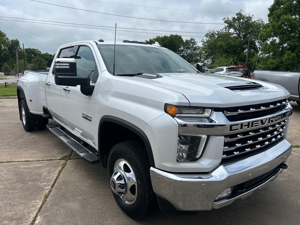Used 2021 Chevrolet Silverado 3500HD LTZ with VIN 1GC4YUEY5MF115406 for sale in Okmulgee, OK