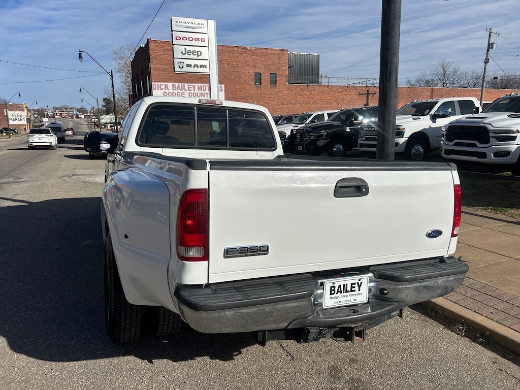Used 2006 Ford F-350 Super Duty XLT XLT SuperCab LB DRW