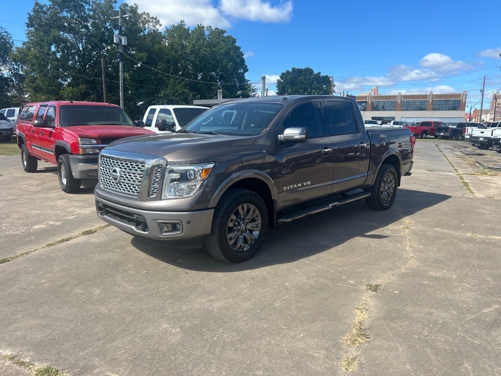 Used 2018 Nissan Titan Platinum Reserve with VIN 1N6AA1E56JN513430 for sale in Okmulgee, OK