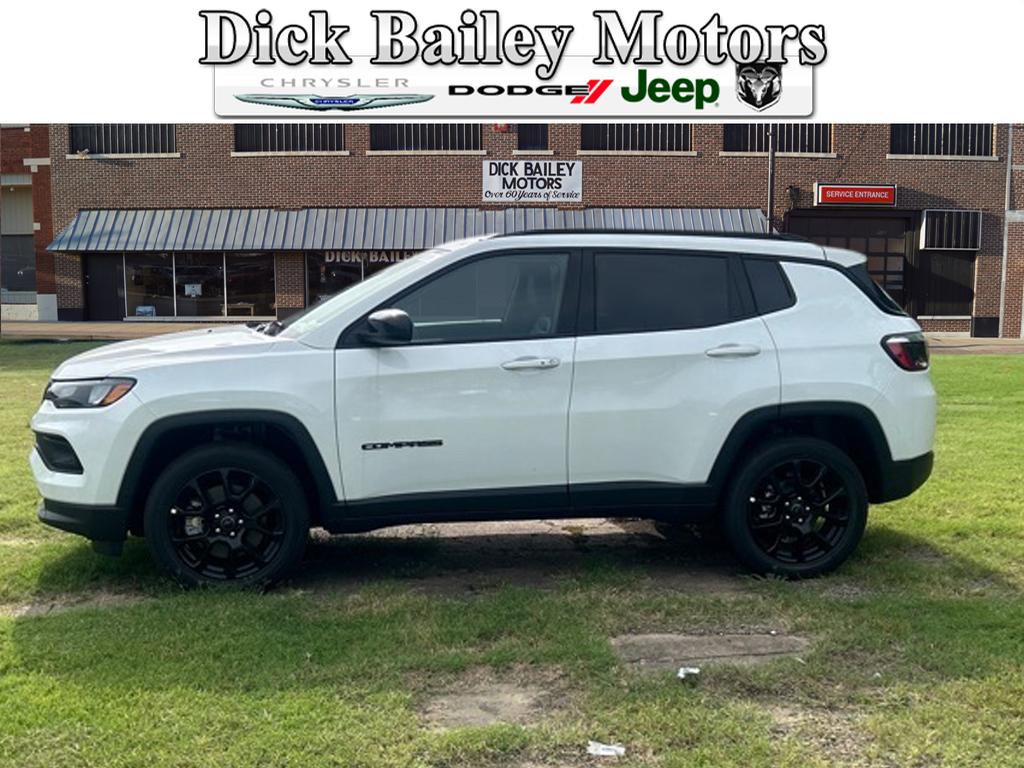 2025 Jeep Compass LATITUDE 4X4