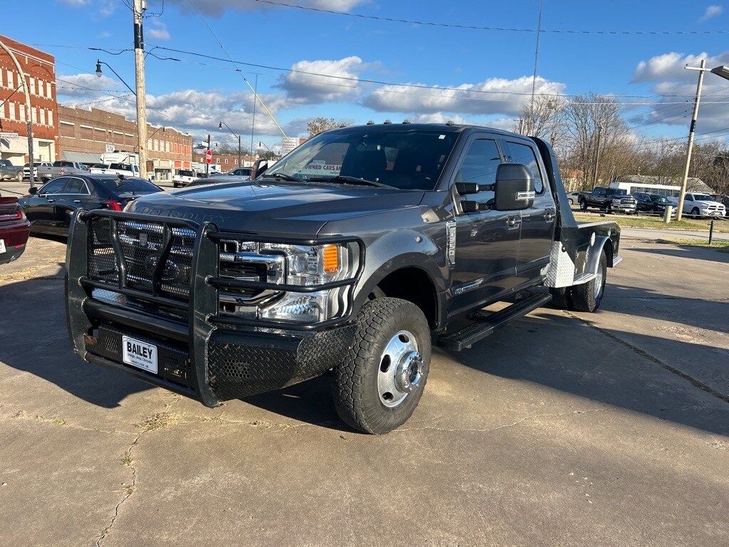 2020 Ford F-350 Lariat photo 2