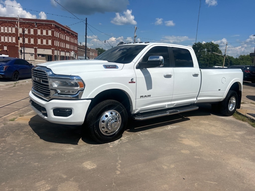 Used 2022 RAM Ram 3500 Pickup Laramie with VIN 3C63RRJL2NG304845 for sale in Okmulgee, OK