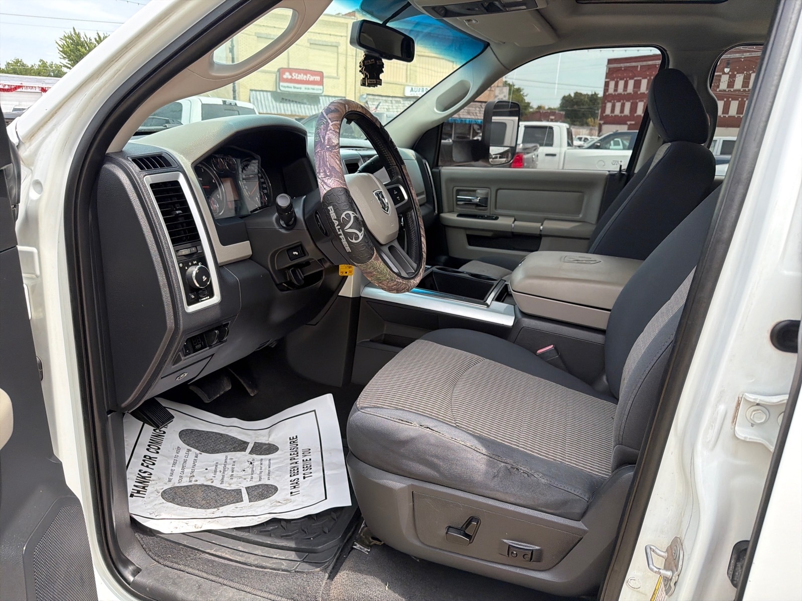 2010 RAM Ram 2500 Pickup SLT - Photo 11